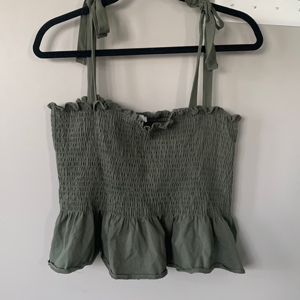 H&M Cropped Top, Size L